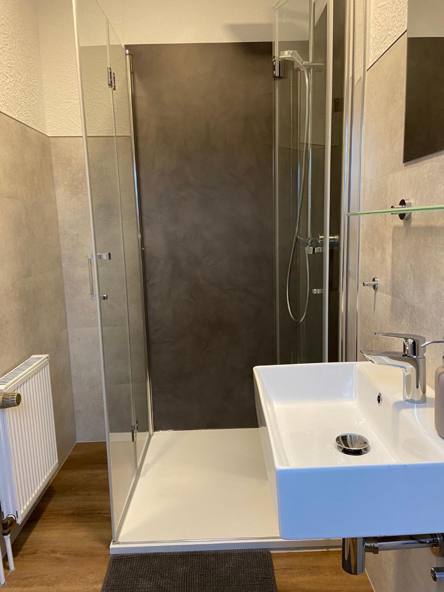 Hotel Am See Kreuzau エクステリア 写真