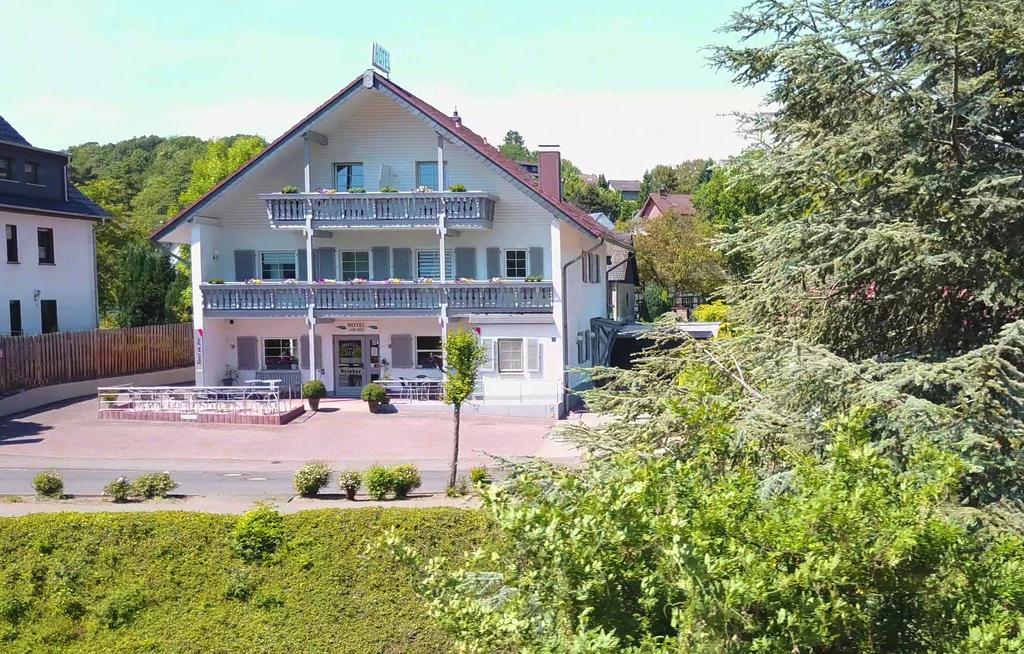 Hotel Am See Kreuzau エクステリア 写真