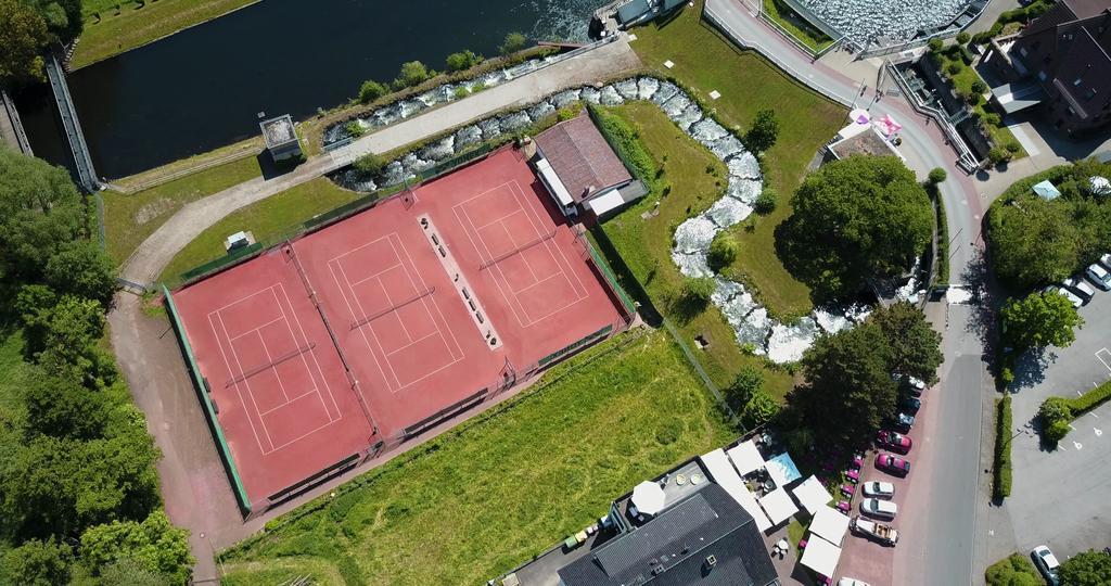 Hotel Am See Kreuzau エクステリア 写真