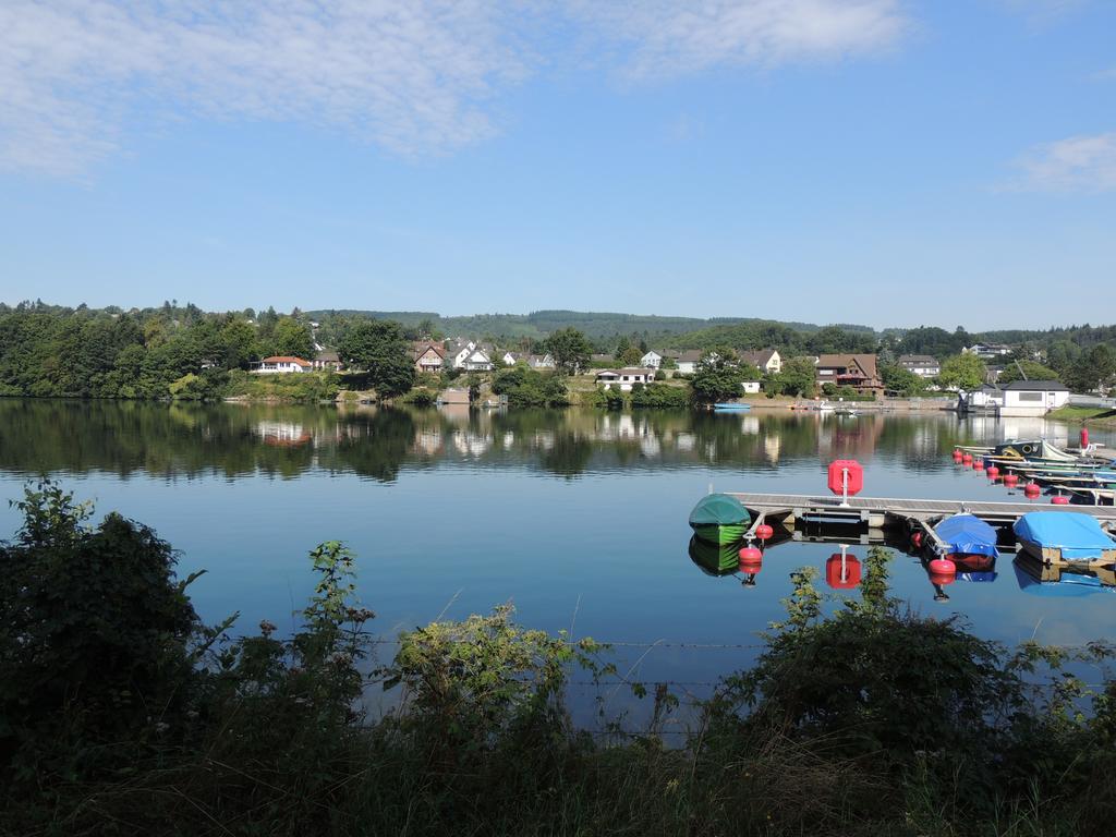 Hotel Am See Kreuzau エクステリア 写真
